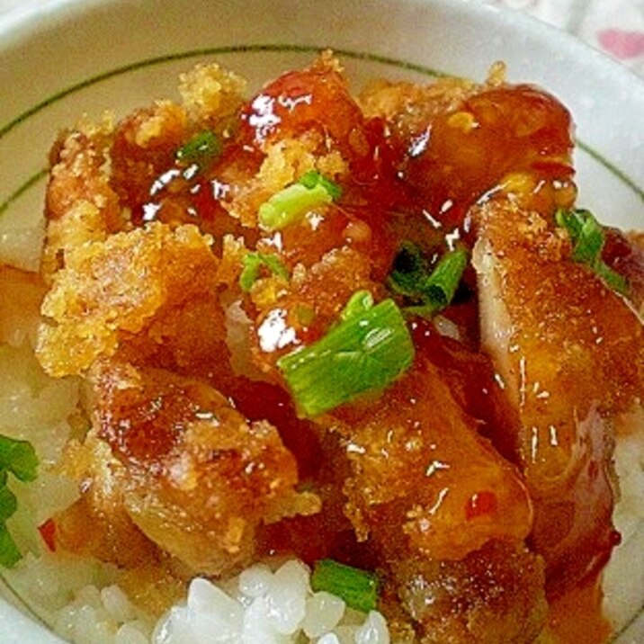 スイートチリ鶏から揚げ丼 レシピ 作り方 By ひろりん1106 楽天レシピ スイートチリ鶏から揚げ丼 レシピ 作り方 By ひろりん1106 楽天レシピ